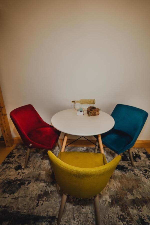 The Downtown Nest Apartment Cluj Napoca Bagian luar foto