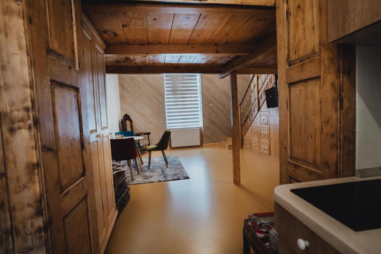The Downtown Nest Apartment Cluj Napoca Bagian luar foto